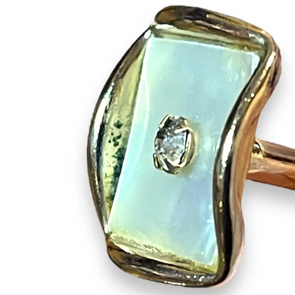 Vintage Cufflinks and Tie Bar Gold Tone Mother of Pearl Rhinestone Wave Edge